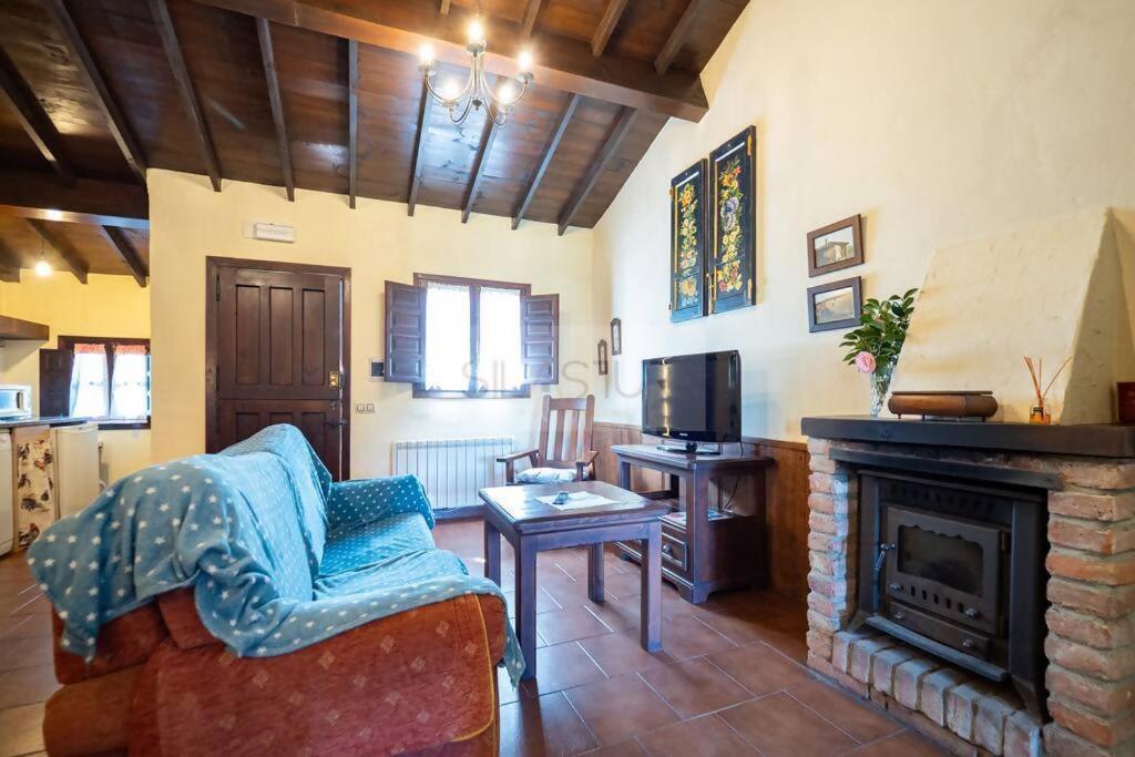 La Casona Del Cura I By Silastur Pravia Exteriör bild